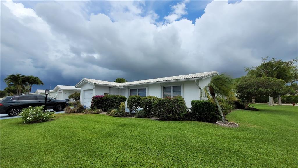 Palm Beach Leisureville S - Residential