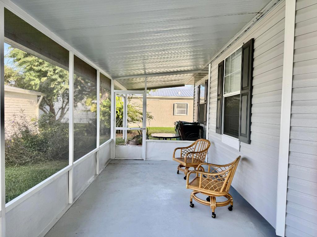 PALM VILLAGE RANCH - Residential