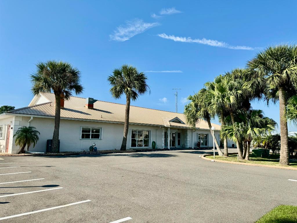 PALM VILLAGE RANCH - Residential