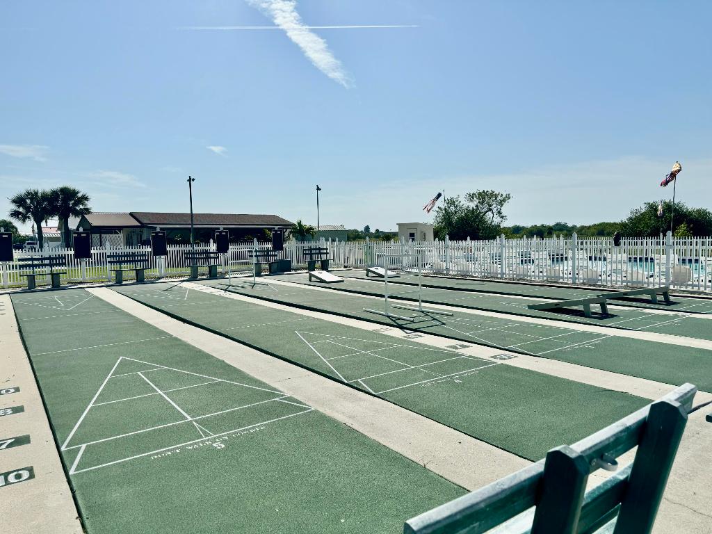 PALM VILLAGE RANCH - Residential