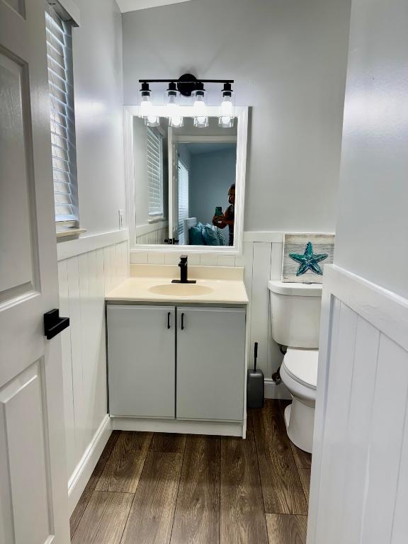 PALM VILLAGE RANCH - Residential