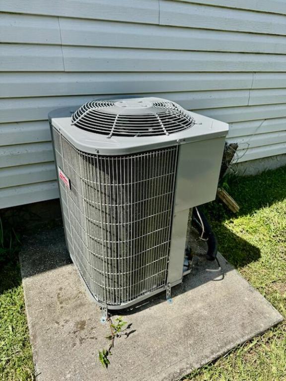 PALM VILLAGE RANCH - Residential