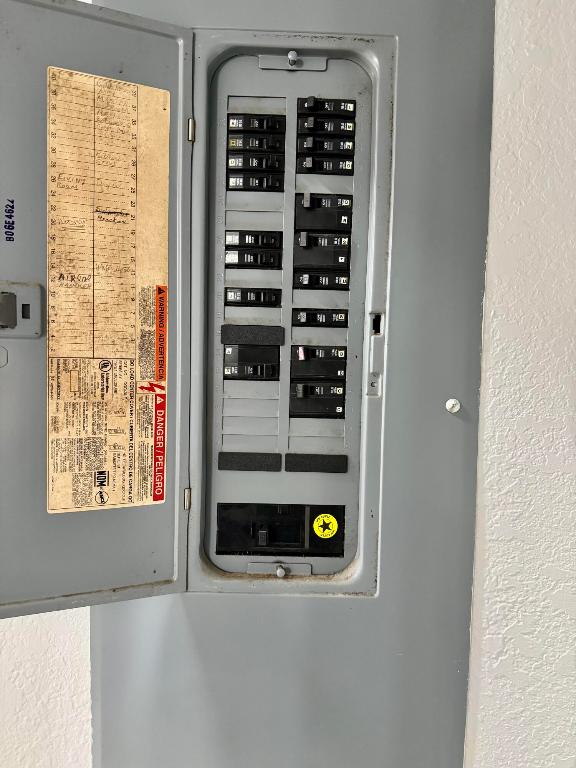 PALM VILLAGE RANCH - Residential