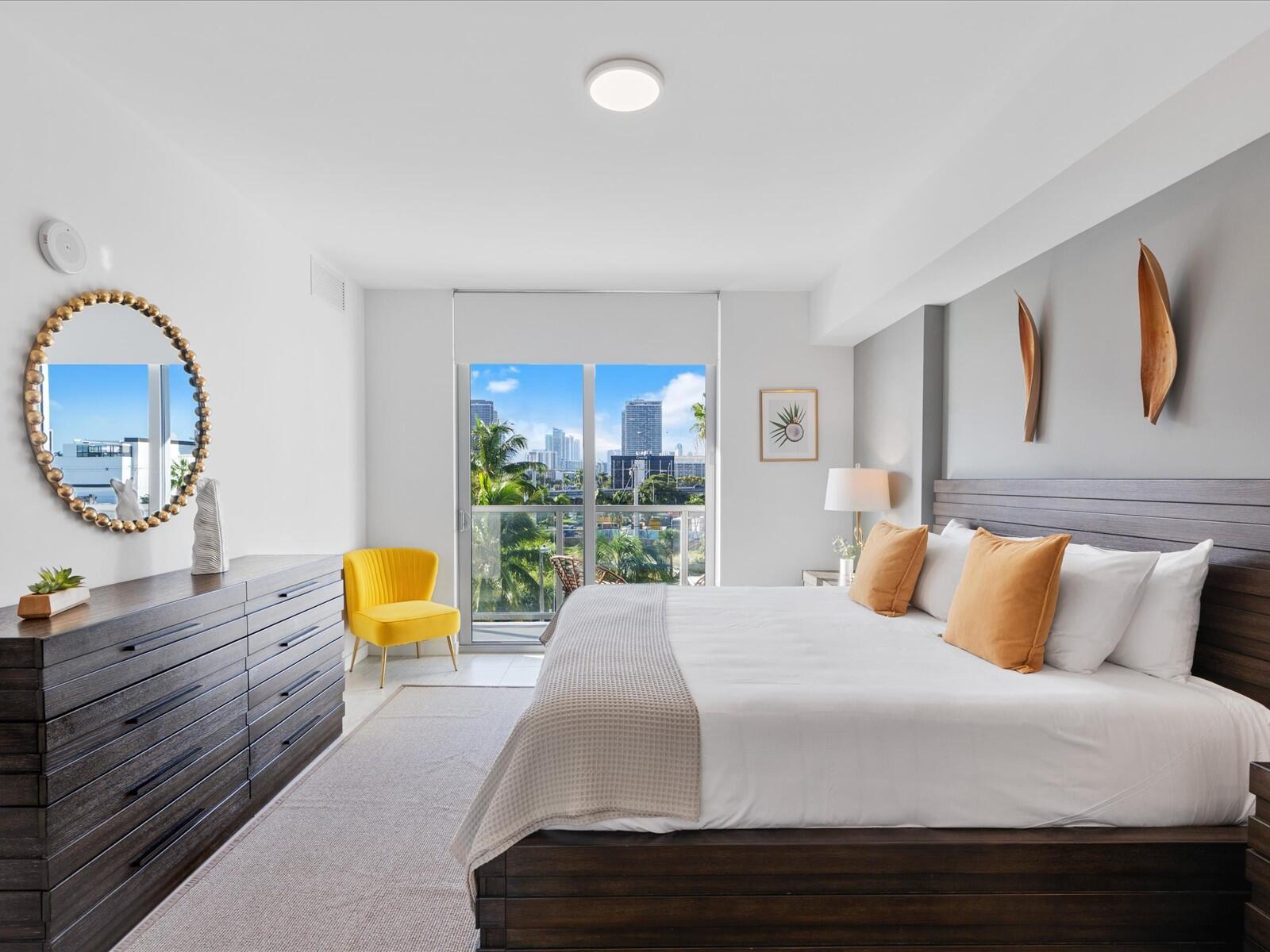 QUADRO CONDO - Residential Lease