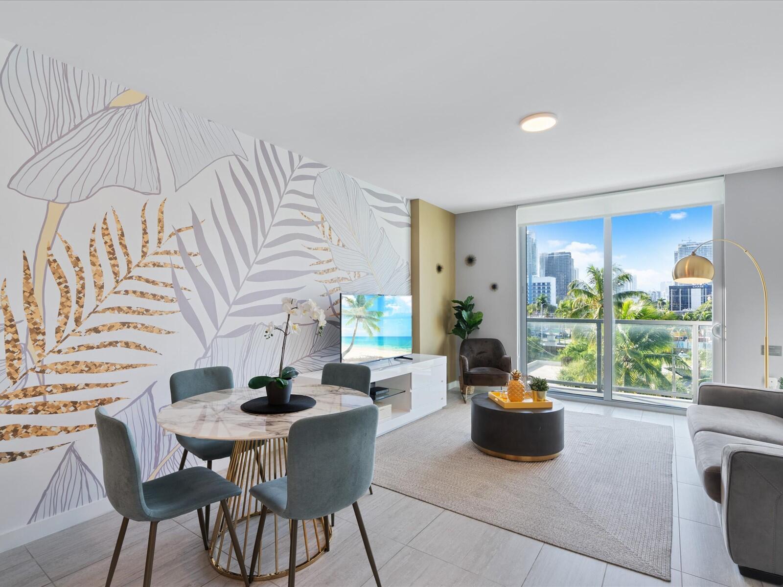 QUADRO CONDO - Residential Lease