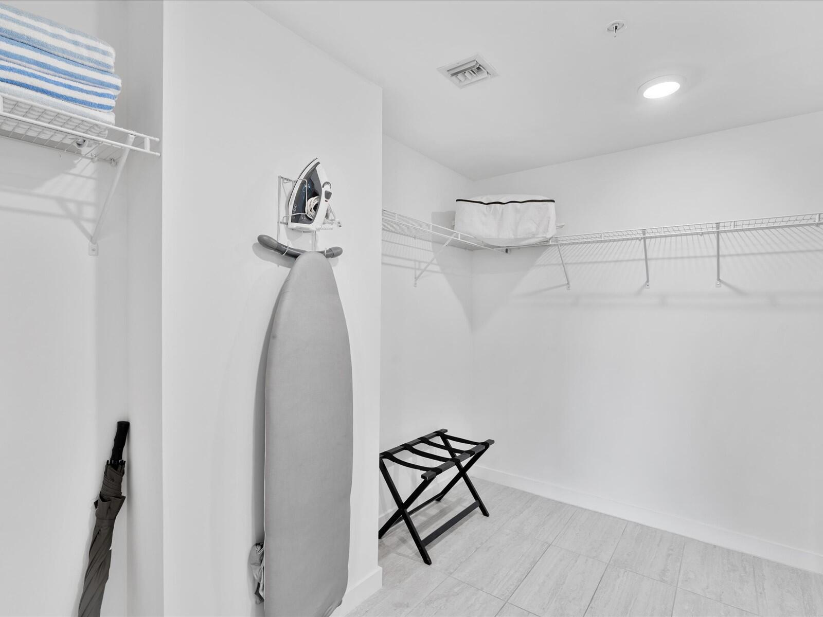 QUADRO CONDO - Residential Lease