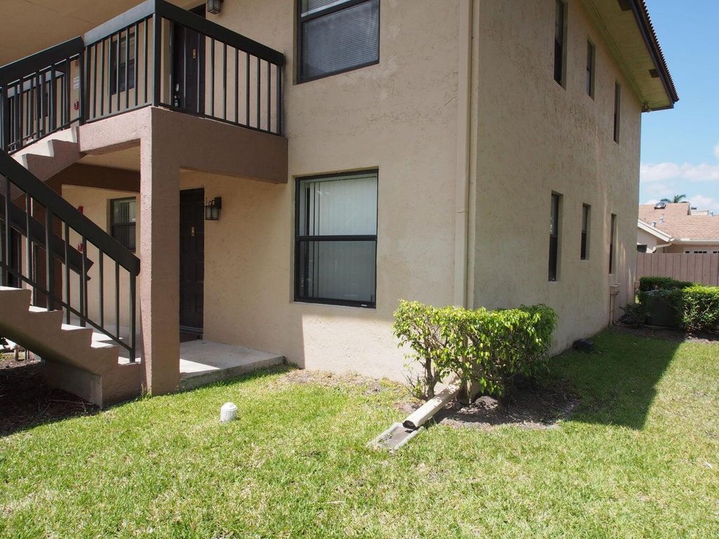 Photo of 21906 Lake Forest Cir #106, Boca Raton, FL 33433 (MLS # R11011665)