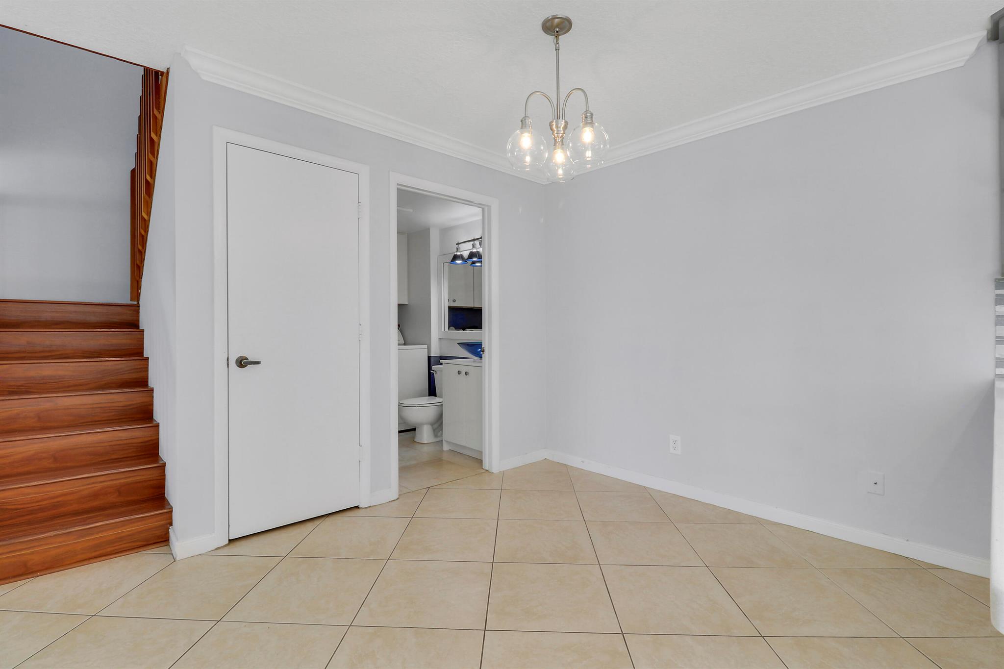 STAMFORD AT THE VILL - Residential