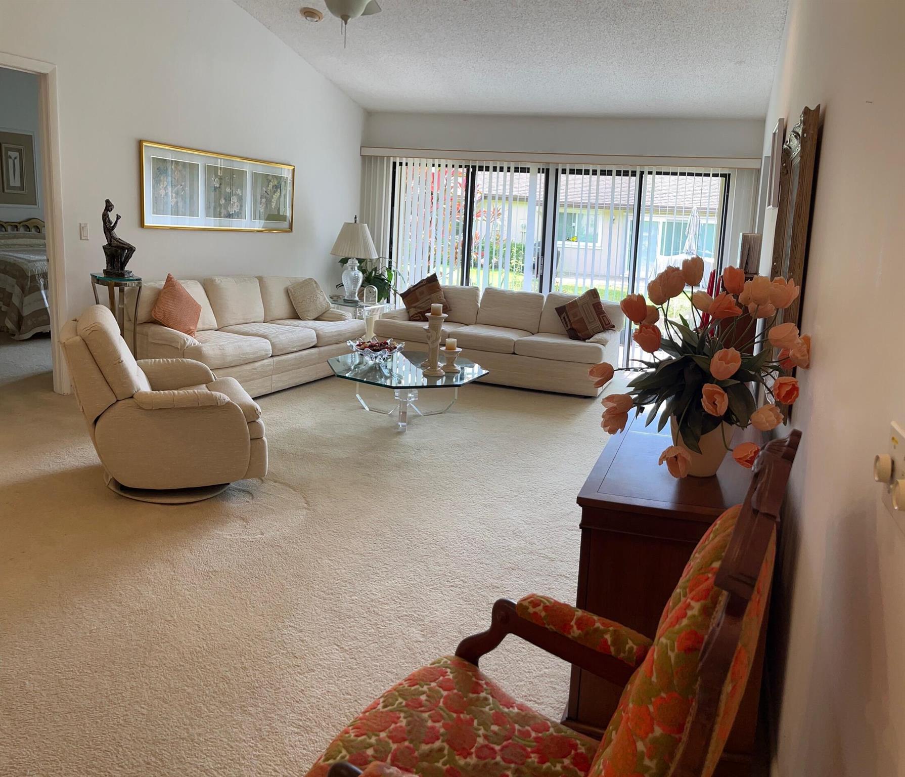 139 Meander Circle