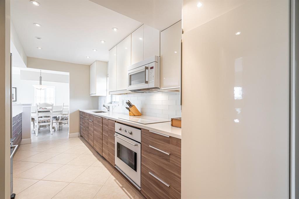 ATLANTIC CLOISTERS - Residential