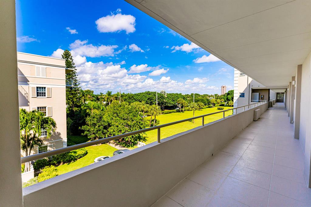 ATLANTIC CLOISTERS - Residential