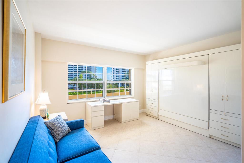 ATLANTIC CLOISTERS - Residential