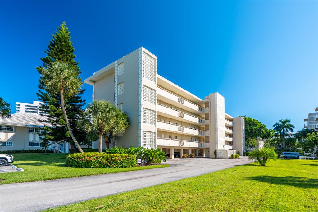 ATLANTIC CLOISTERS - Residential