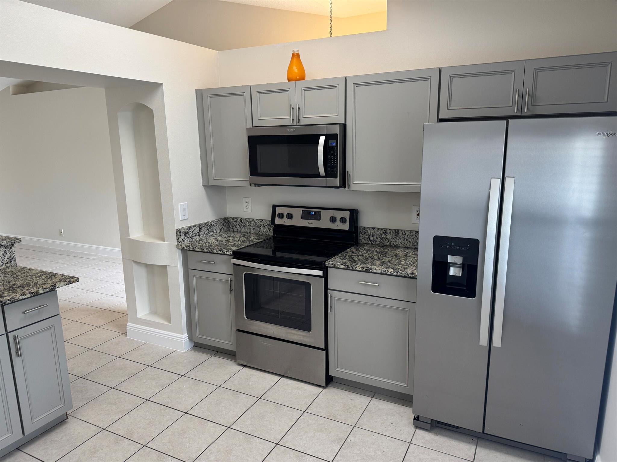 PORT ST LUCIE SECTION 18 - Residential Lease