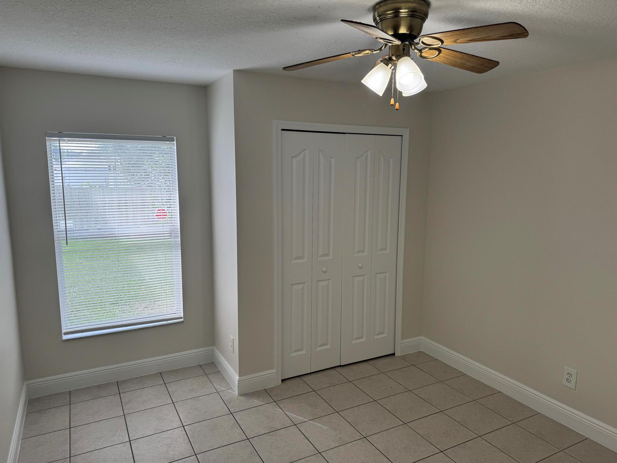 PORT ST LUCIE SECTION 18 - Residential Lease