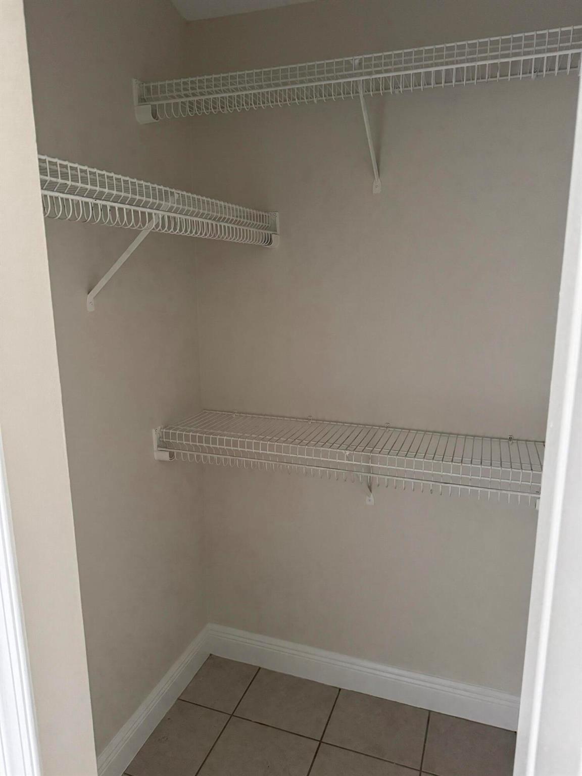 PORT ST LUCIE SECTION 18 - Residential Lease