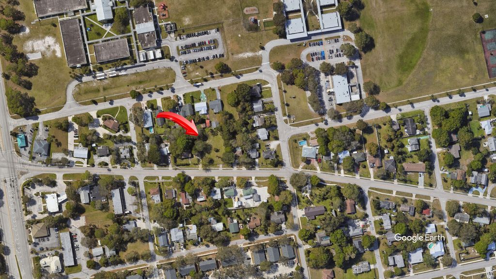 Photo of 2011 Sunrise Boulevard, Fort Pierce, FL 34950 (MLS # R11057628)