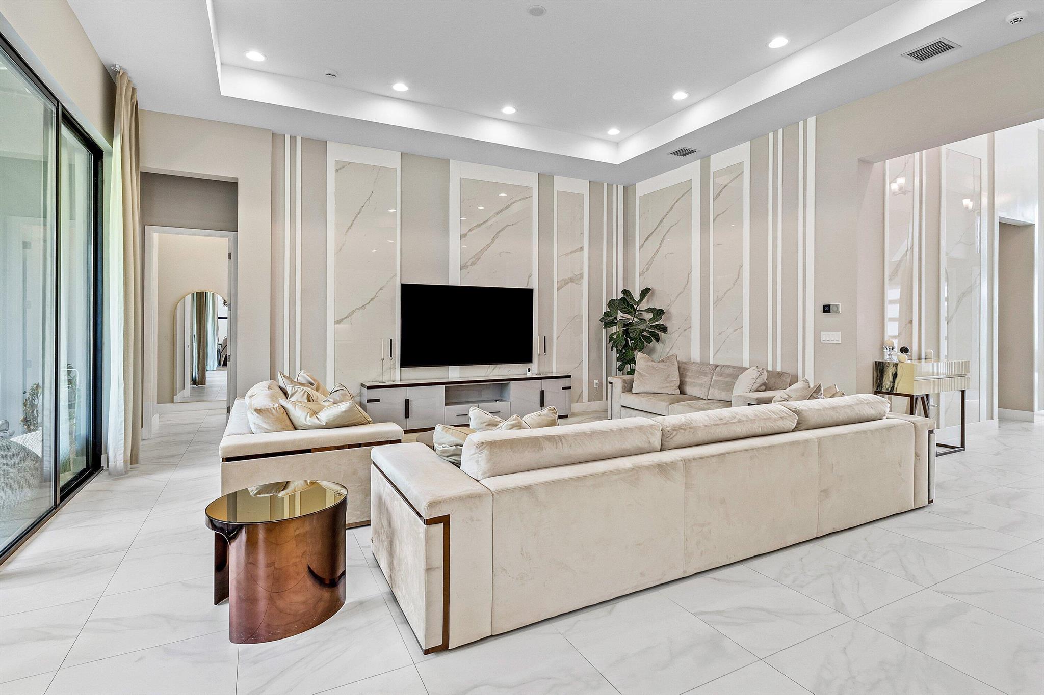 BOCA RATON GOLF COURSE PU - Residential