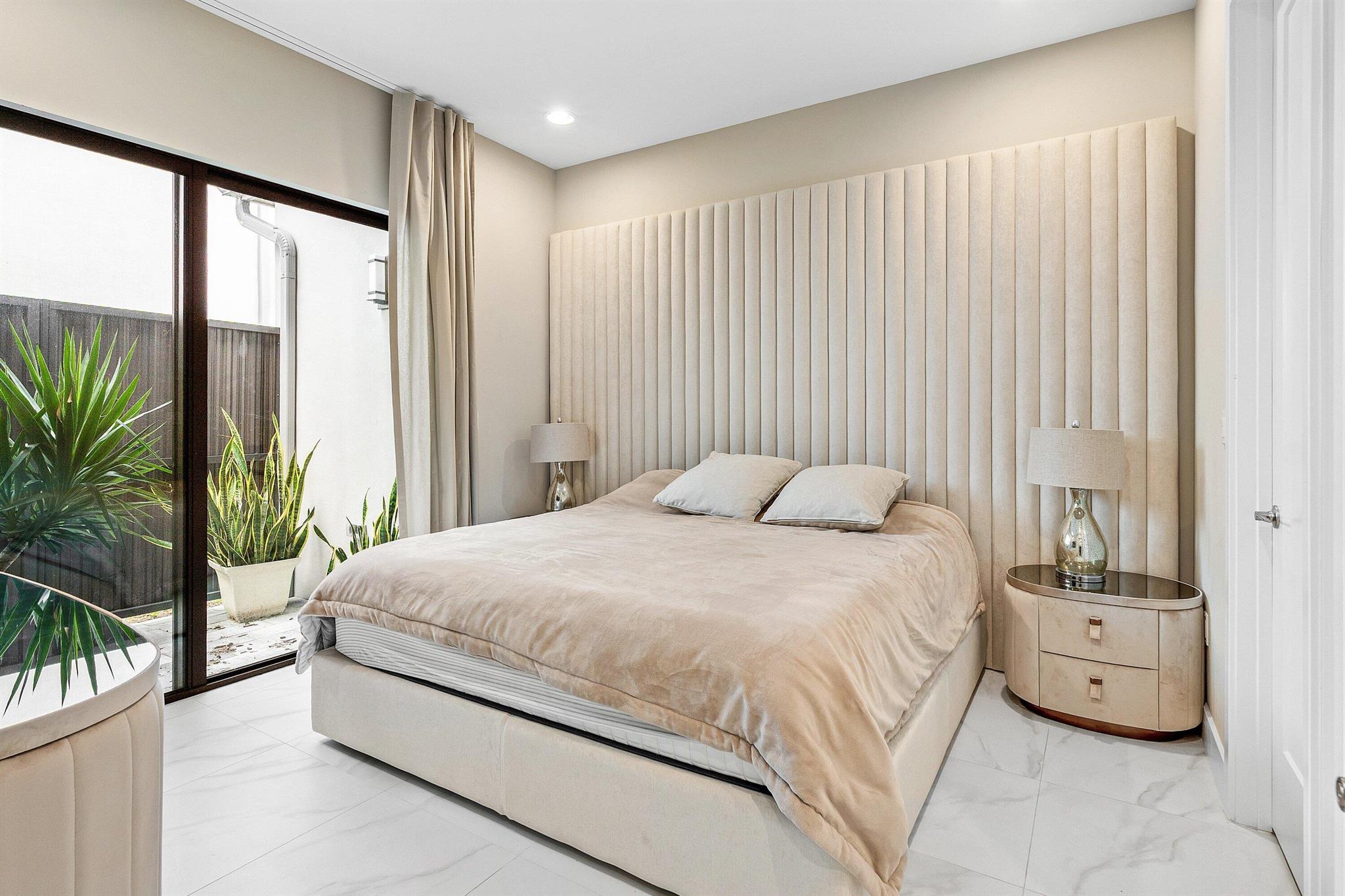 BOCA RATON GOLF COURSE PU - Residential