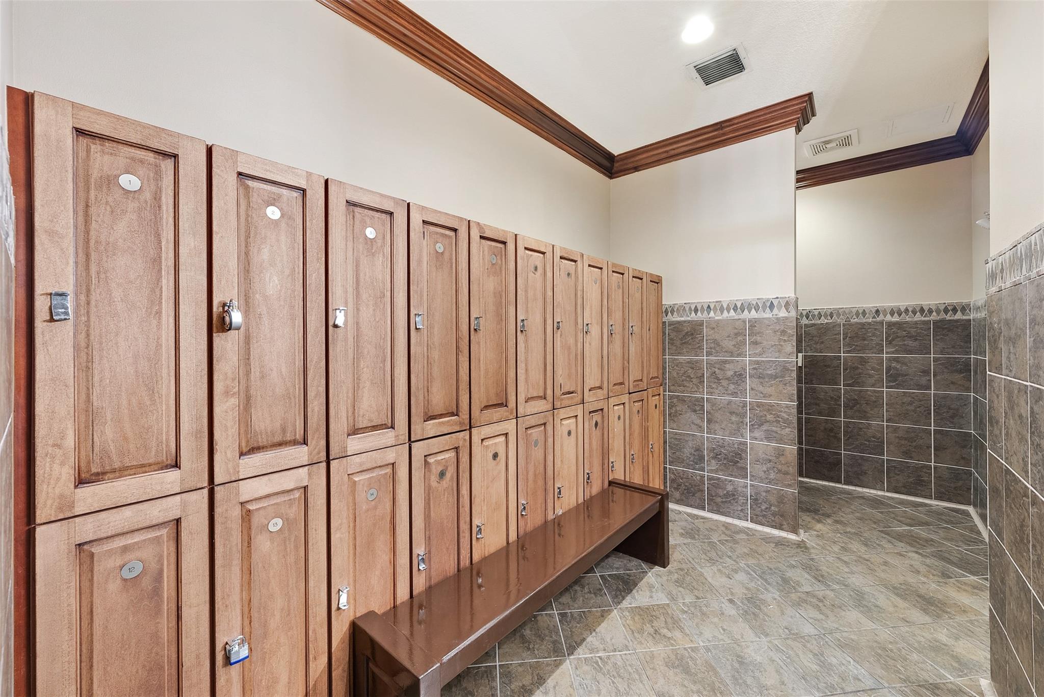 SAN MATERA THE GARDENS CO - Residential Lease