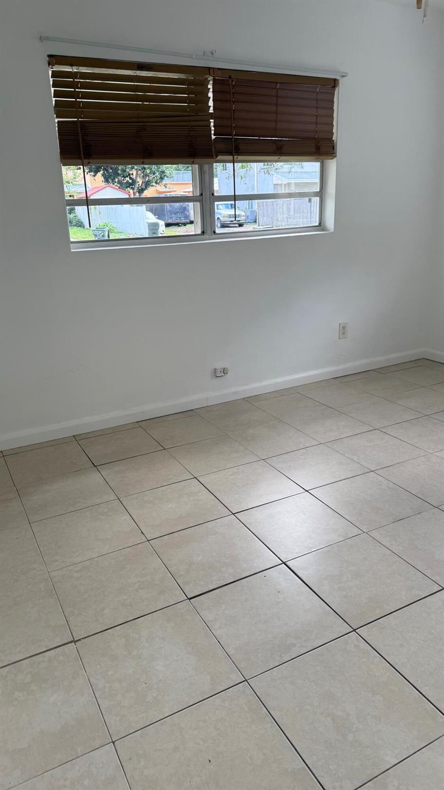 TOURIST NOOK DELRAY IN - Residential Lease