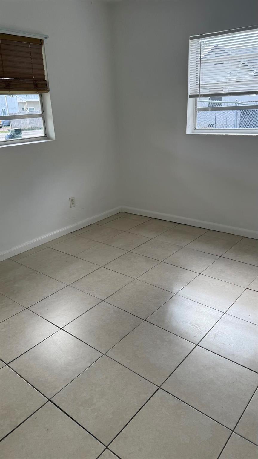 TOURIST NOOK DELRAY IN - Residential Lease