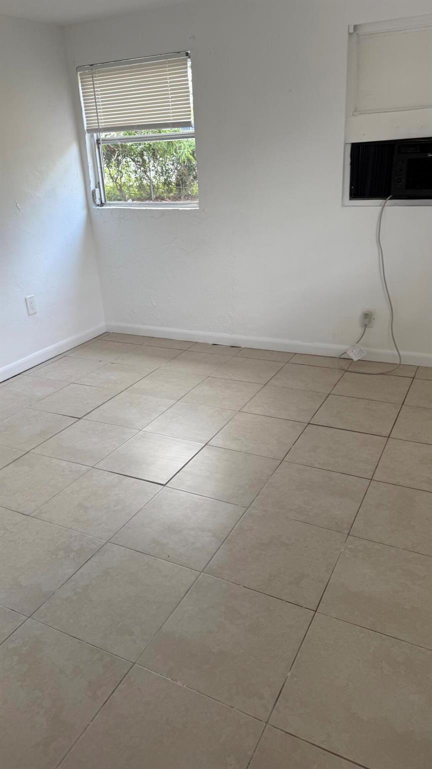 TOURIST NOOK DELRAY IN - Residential Lease