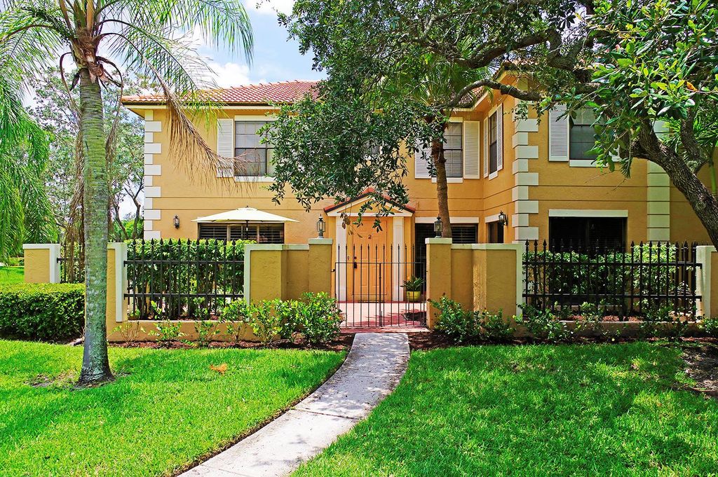 Photo of 377 Prestwick Lane #2, Palm Beach Gardens, FL 33418 (MLS # R10888180)