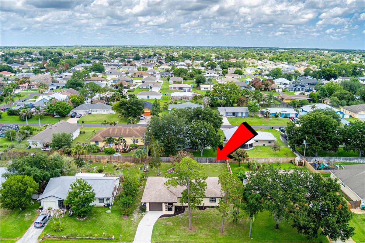 963 SW Bay State Road