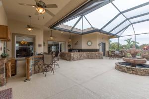 Palm Beach Point - Residential