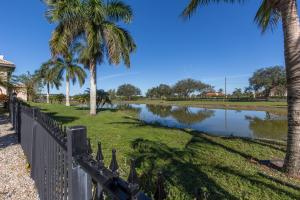 Palm Beach Point - Residential