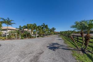 Palm Beach Point - Residential