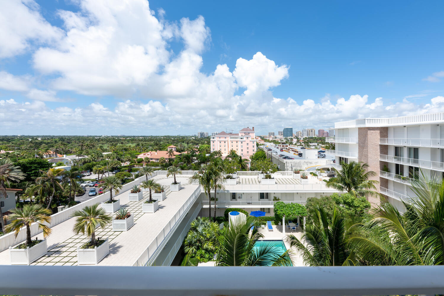 WINTHROP HOUSE CONDO - Residential