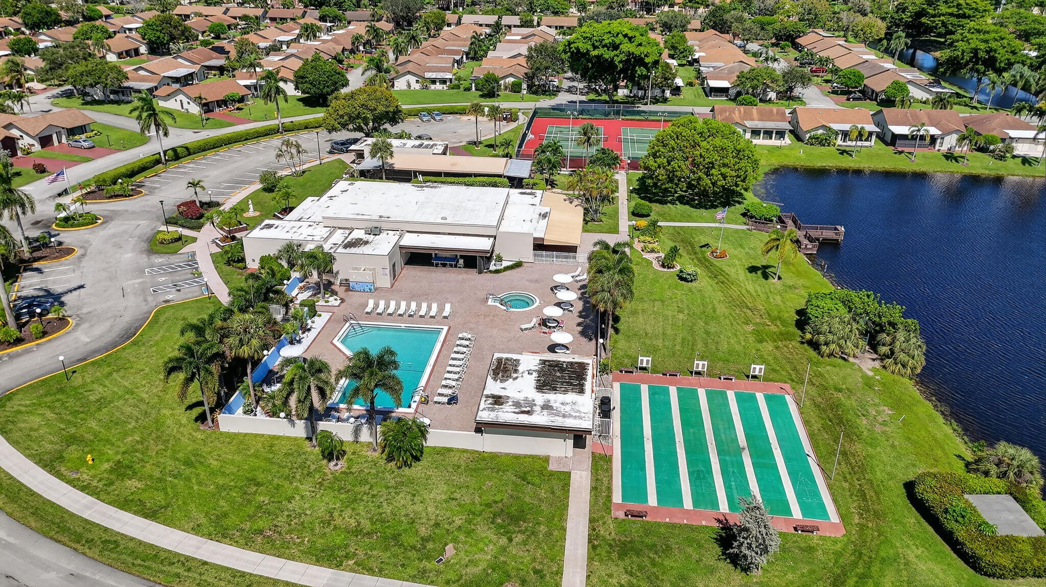 MEADOWS OF CRYSTAL LAKE - Residential