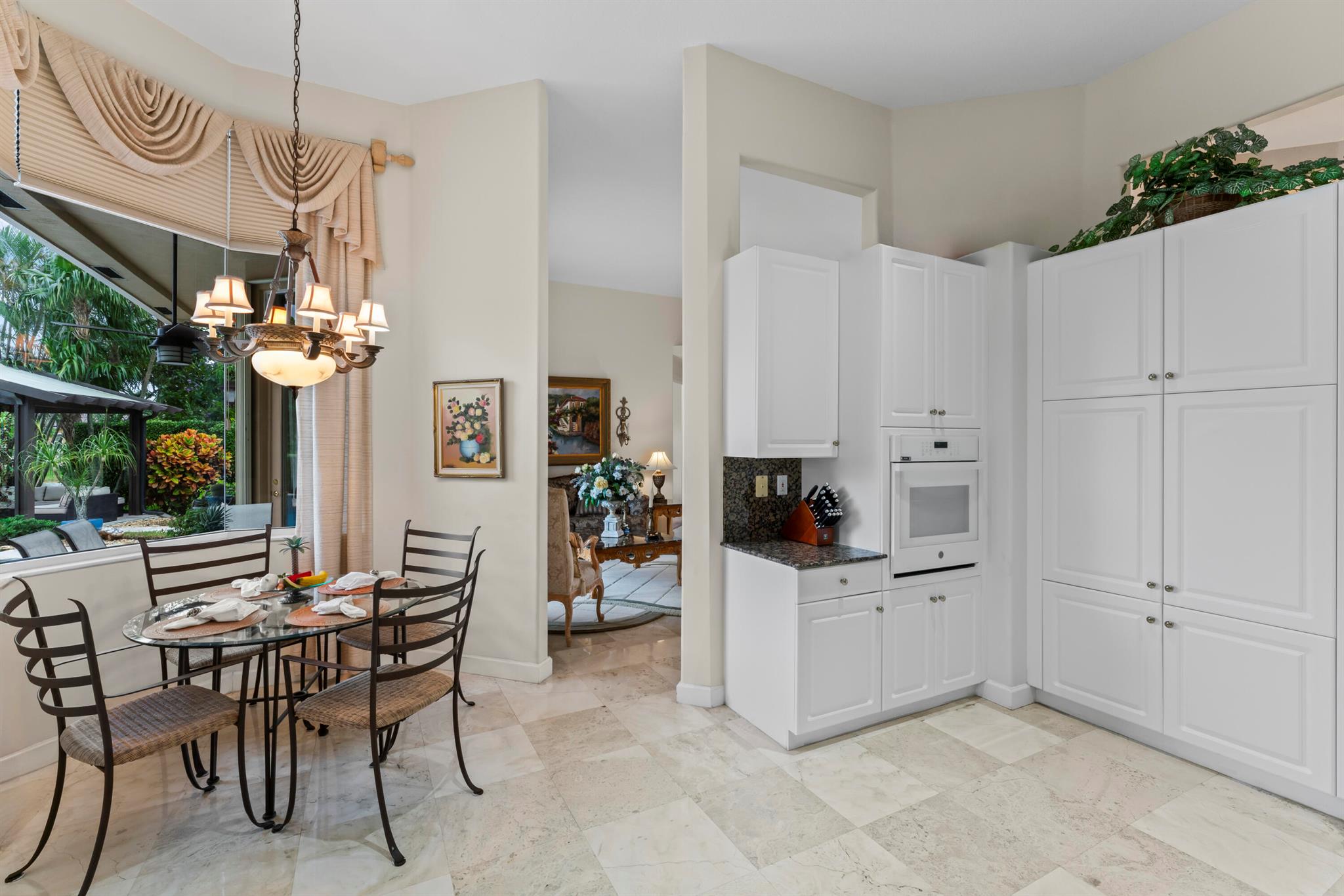 WYNDHAM LAKES CENTRAL - Residential