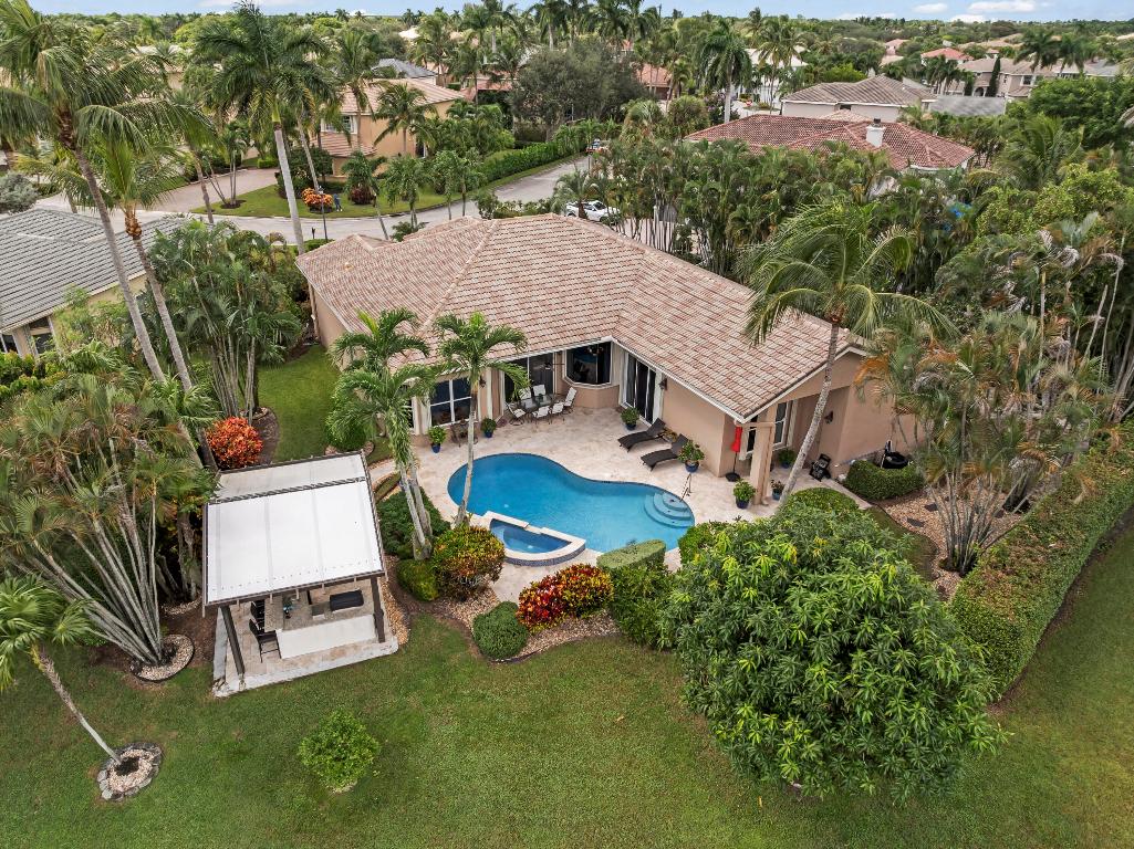 WYNDHAM LAKES CENTRAL - Residential