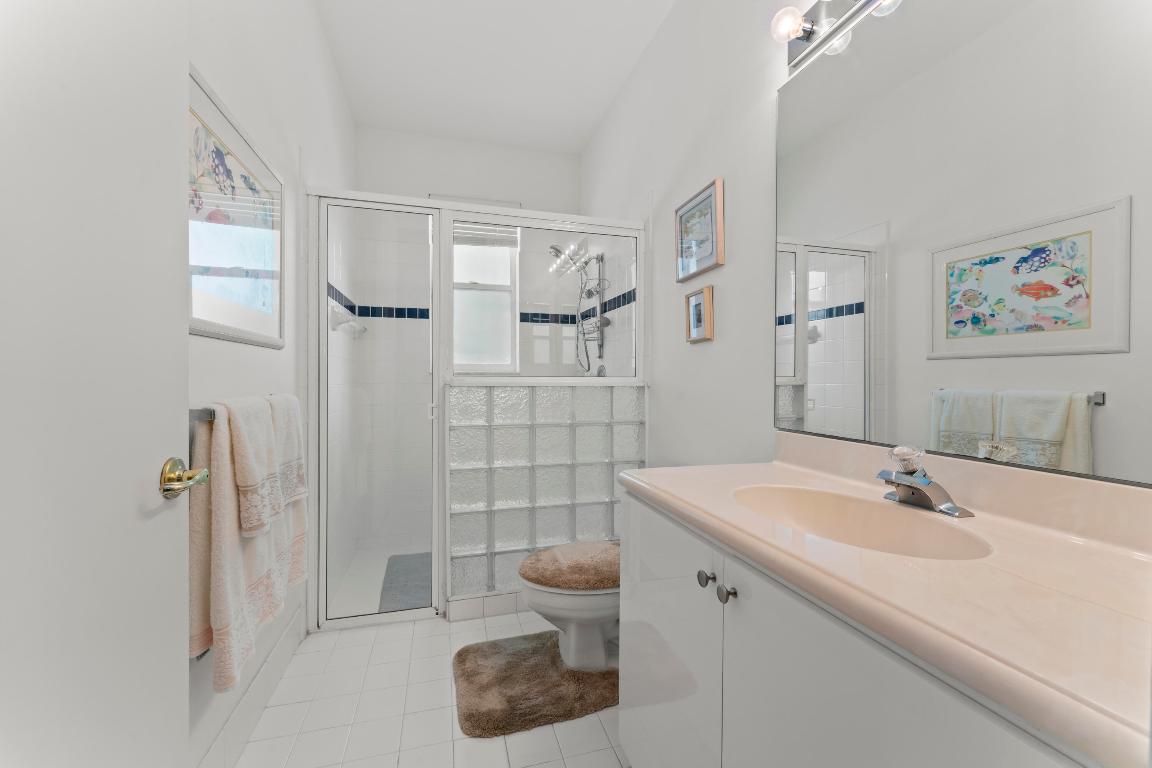 WYNDHAM LAKES CENTRAL - Residential