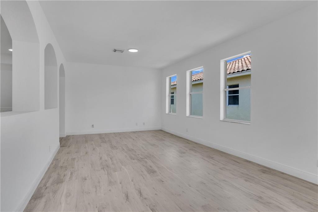 Terracina Johnson Prop PU - Residential