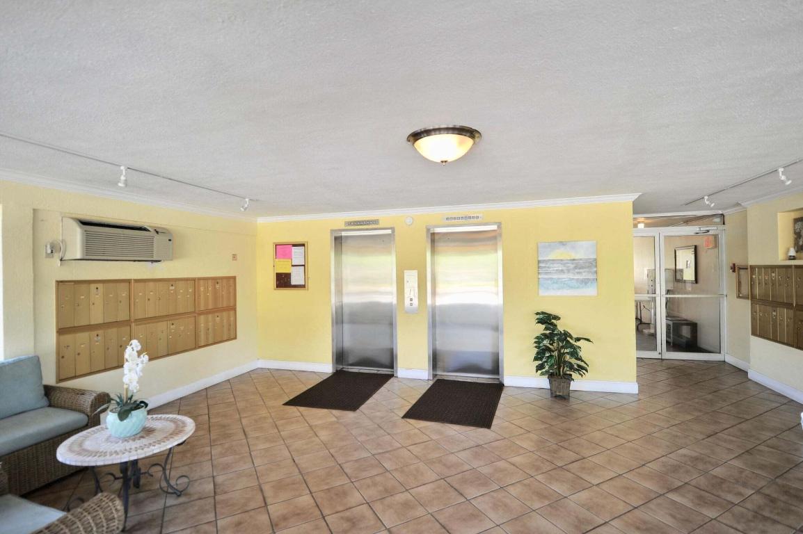 BOCA TEECA CONDO 4 - Residential Lease