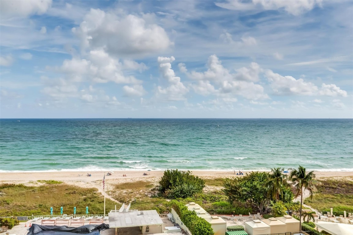 CRANE CRES - Residential