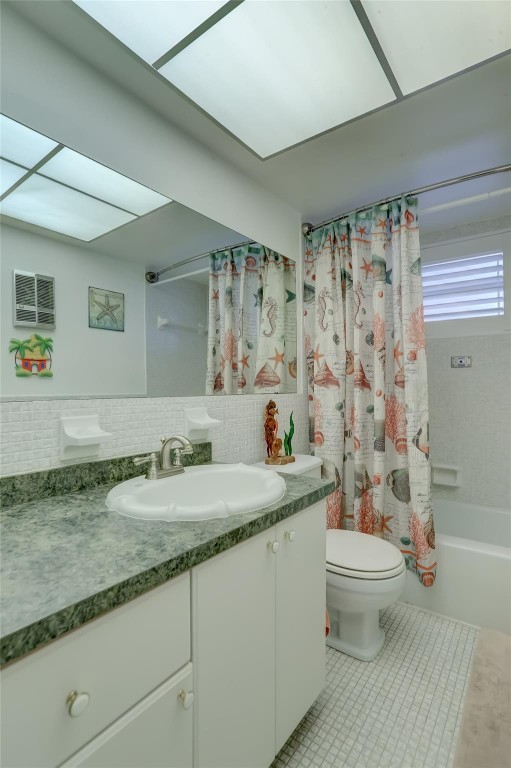 CRANE CRES - Residential