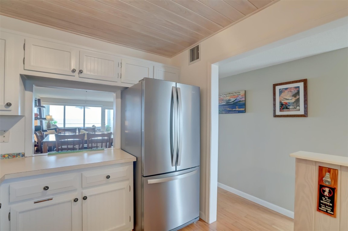 CRANE CRES - Residential