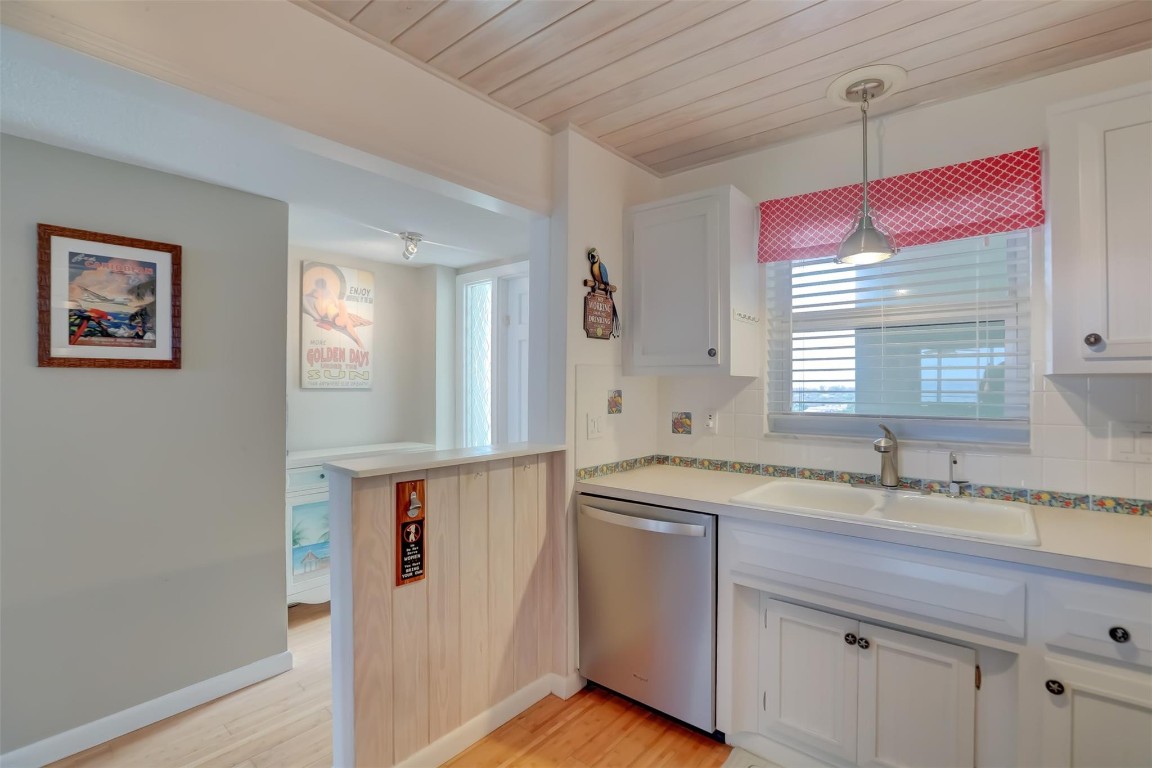 CRANE CRES - Residential