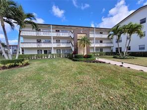 2/2 corner unit on the First Floor in move-in condition (Half bathroom was converted to a full bathroom). Bright and spacious unit with windows all around. Tile throughout, just a few steps to the Parking. Private screened back patio with garden view. 24-hour security-Gated Community. Enjoy the Club House, Outdoor & Indoor Swimming Pools, Fitness Center, Library, Games Room, Bingo, Live Shows, Movies, Classes, Theater, Tennis Court, Billards, Courtesy Bus to take the residents inside and outside the Complex, and much more!! The property is close to major roads, Restaurants, Shopping centers and a few miles to the beach!! Sellers motivated, they are moving to another State. Send me your offer!!