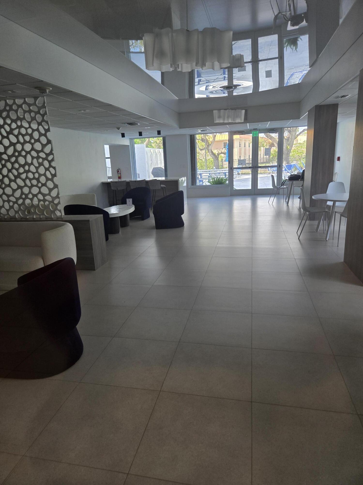 DRAKE TOWER CONDO - Residential