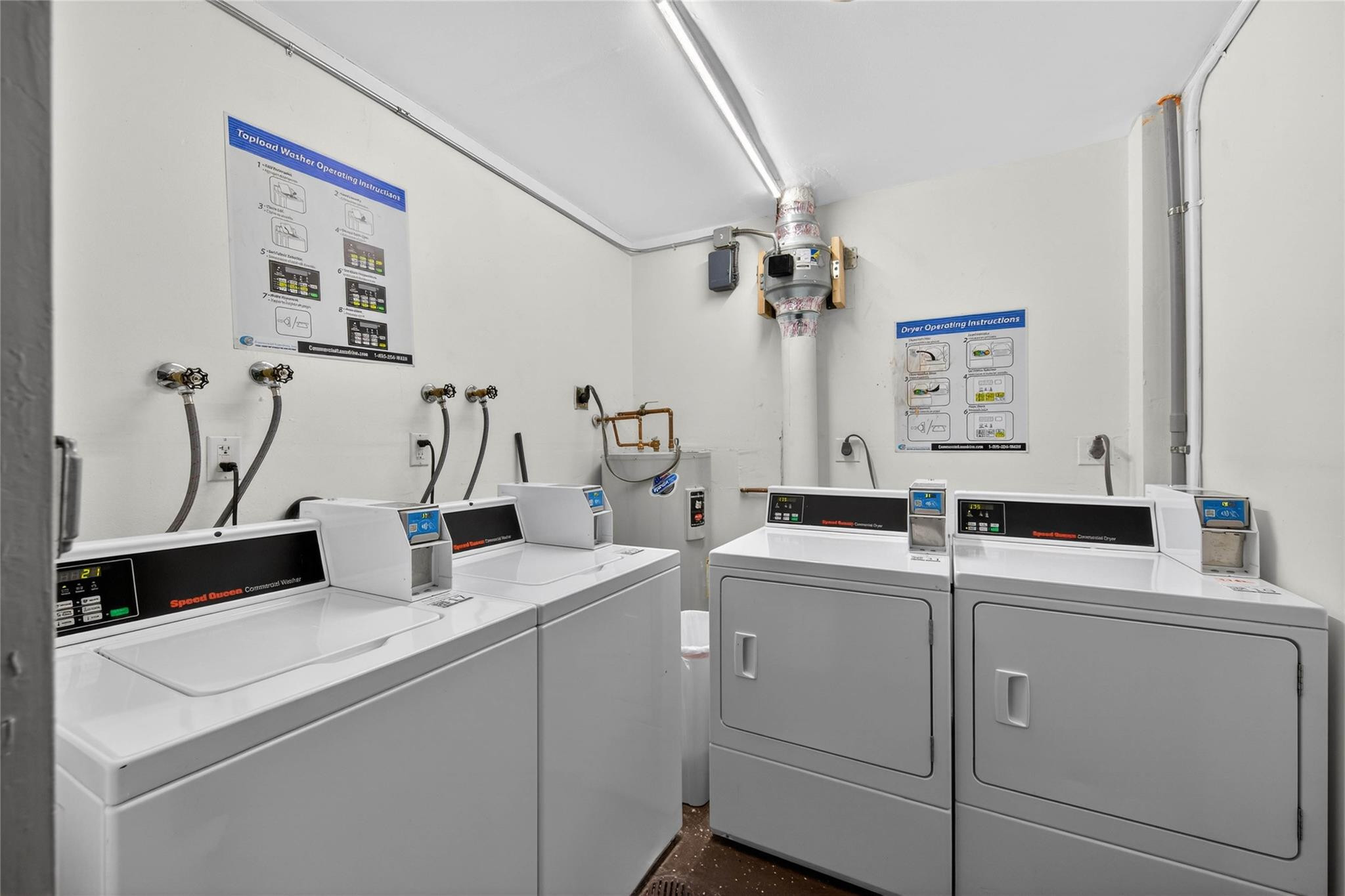 River Manor - Residential