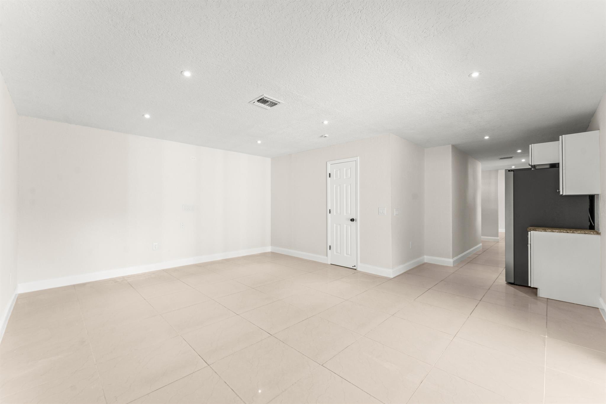 THE ACREAGE - Residential