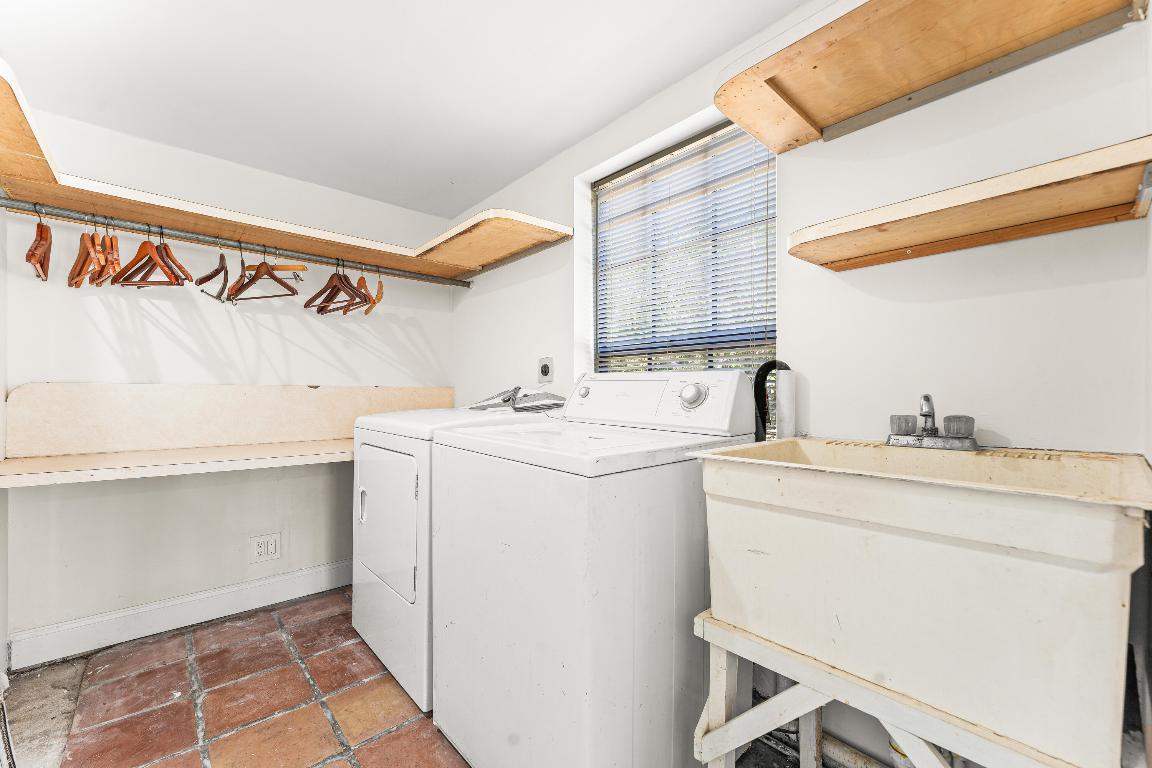 THE ACREAGE - Residential