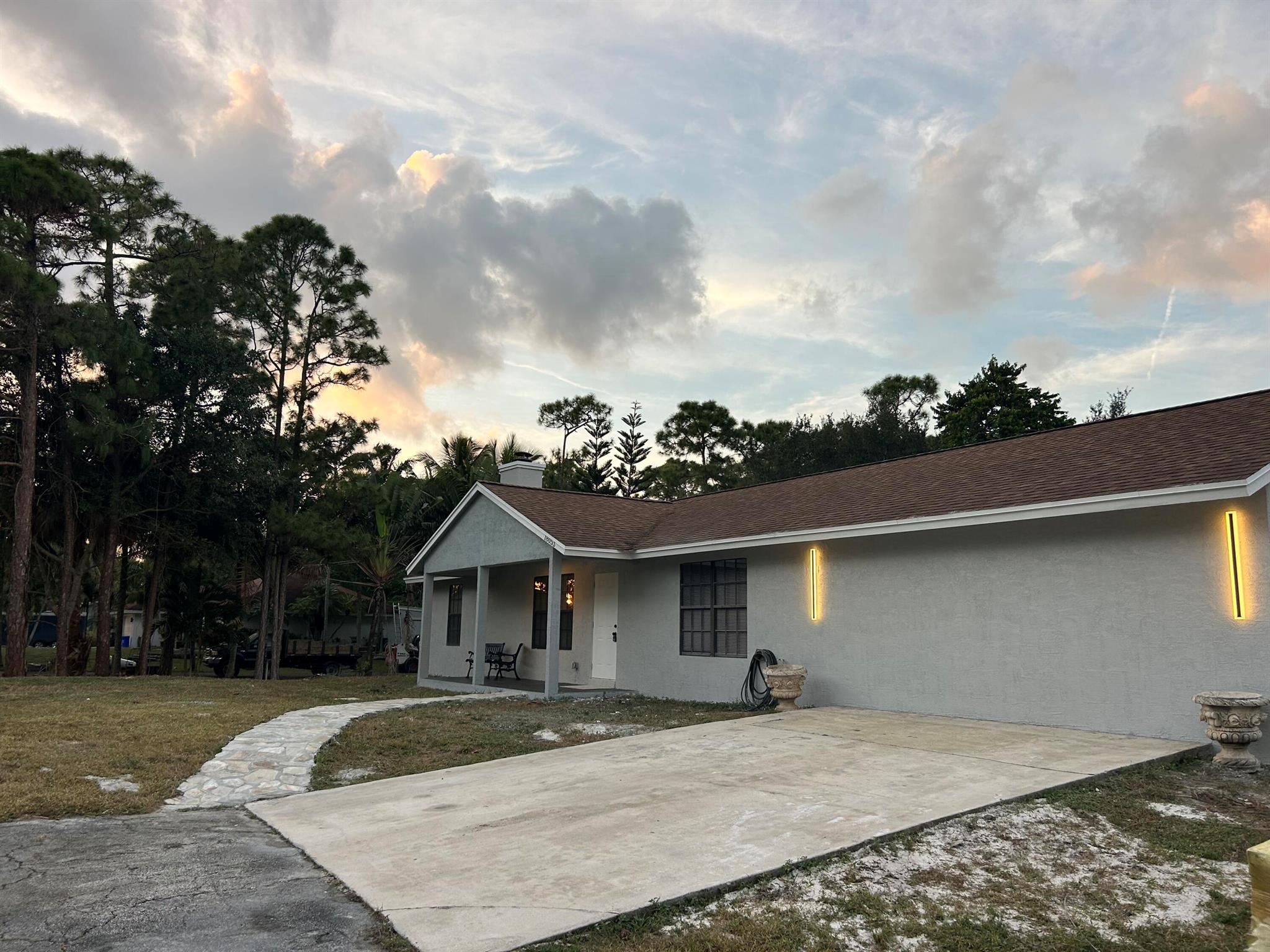 THE ACREAGE - Residential