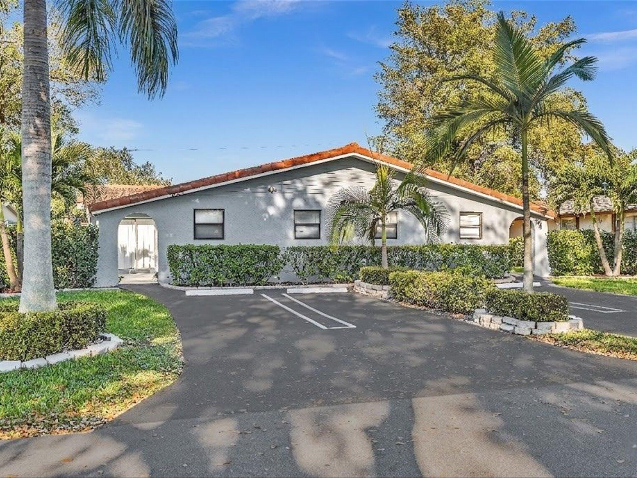 3880 NW 79th Avenue N-s